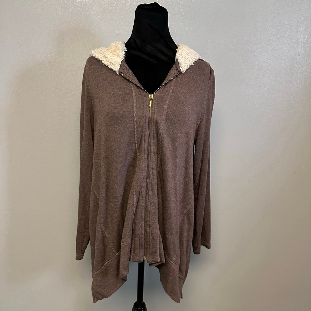 Women's Zenergy by Chico's Brown Hooded Sweatshirt jacket Faux Fur Size 2 large